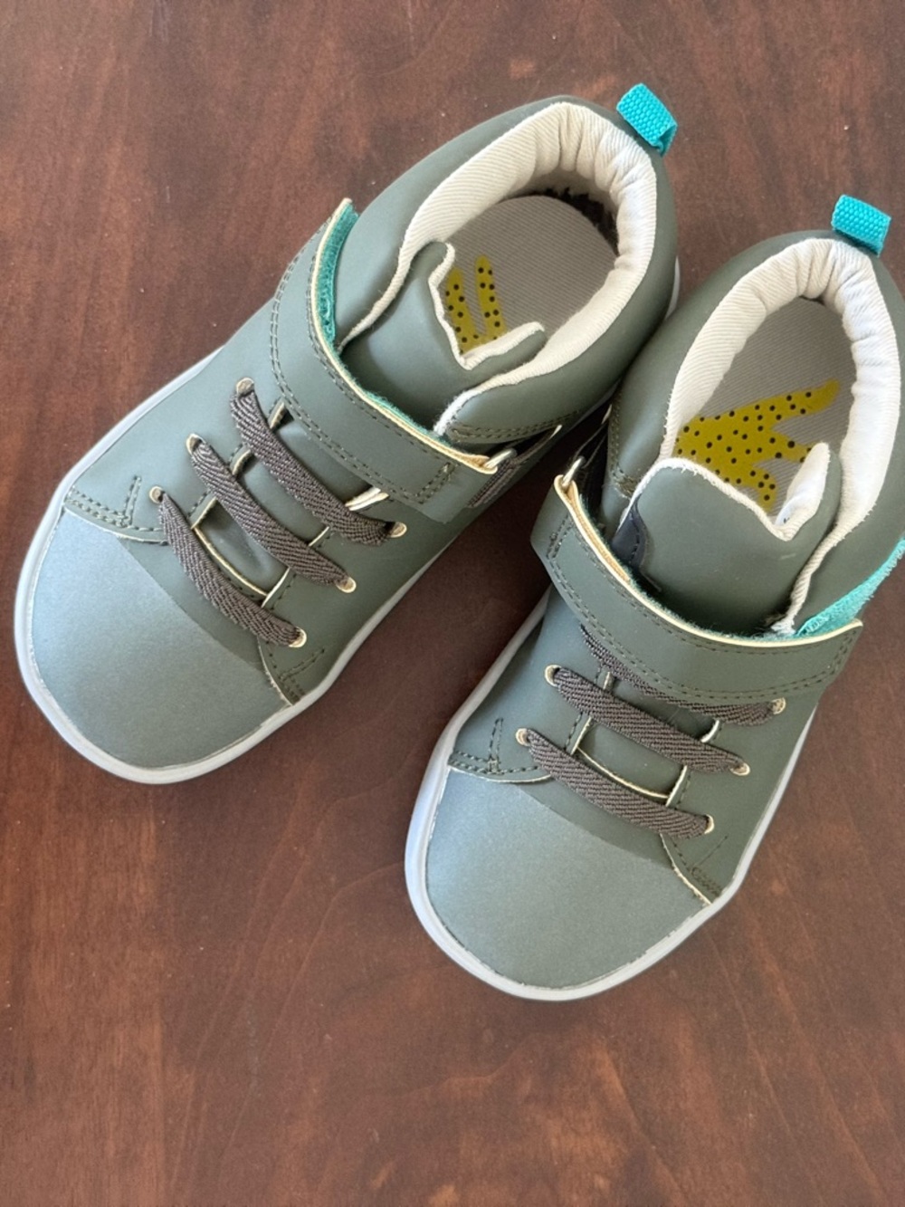 Ten Little Kids Casual High Top Sneakers in Khaki Green